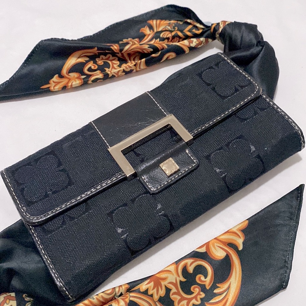 Liz Claiborne New York. Wallet.
